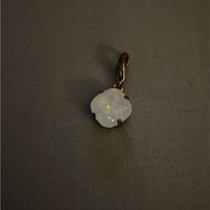 Sabika clear gemstone pendant